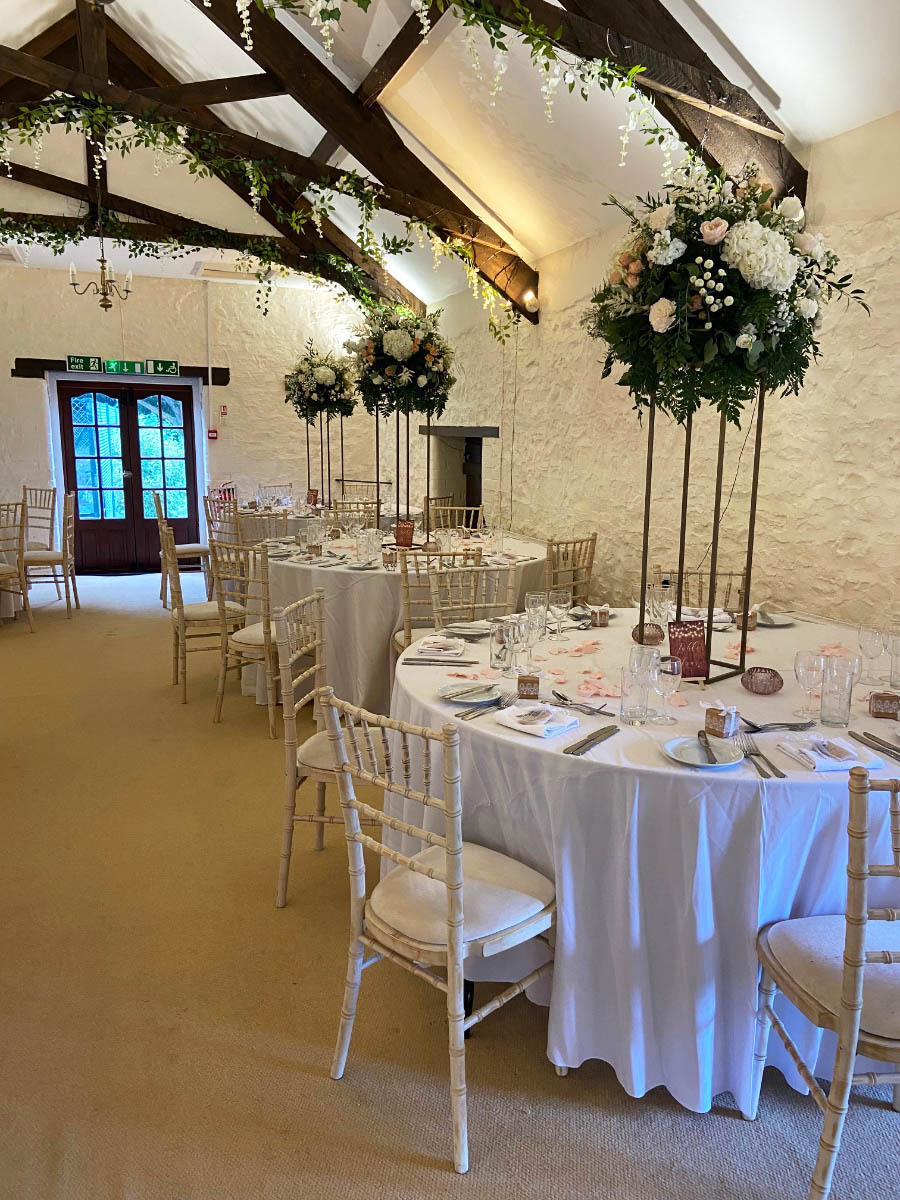 Wedding Flowers at Bickleigh Castle in Devon by Artem Florum